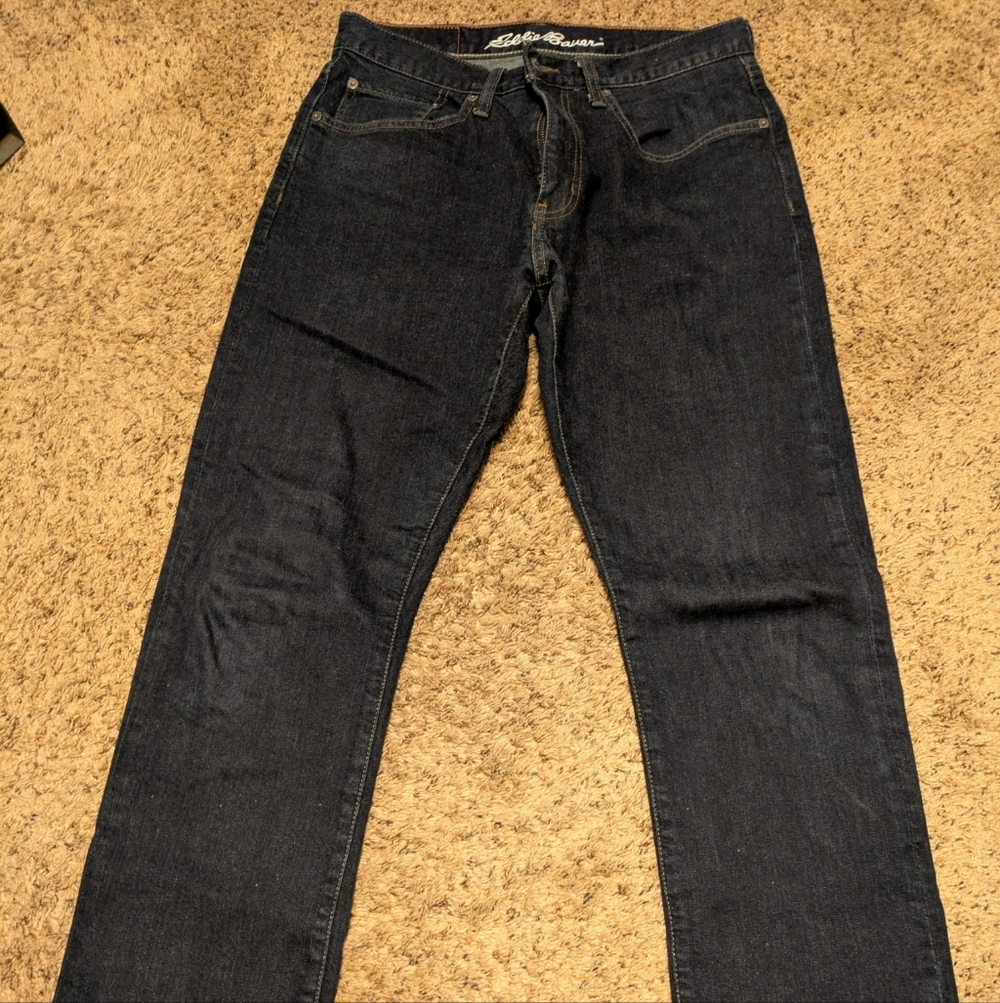Eddie Bauer Men's Deep Indigo Straight Jeans